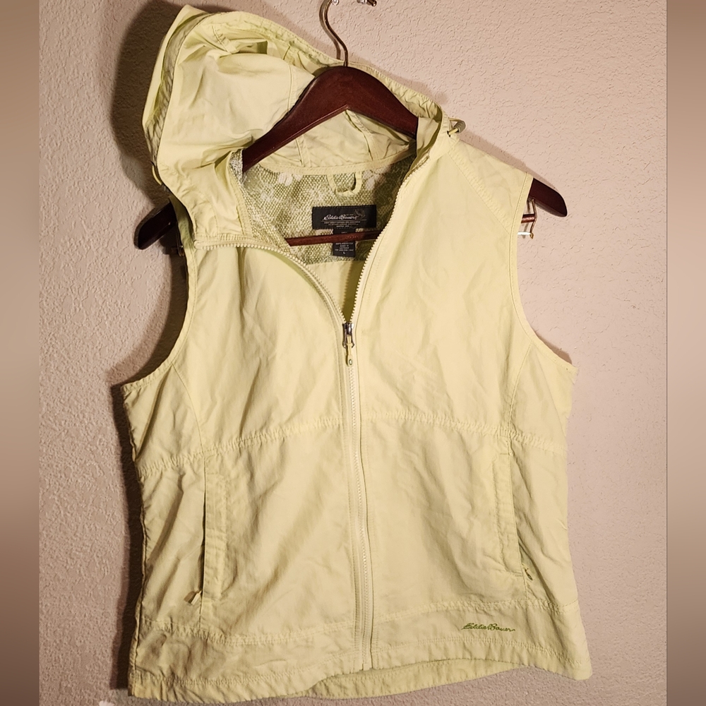 Eddie Bauer lime green vest